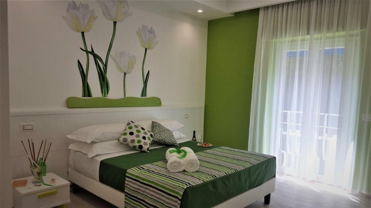 Residenza Burmaria Free Parking Bed and Breakfast Tropea Eksteriør billede